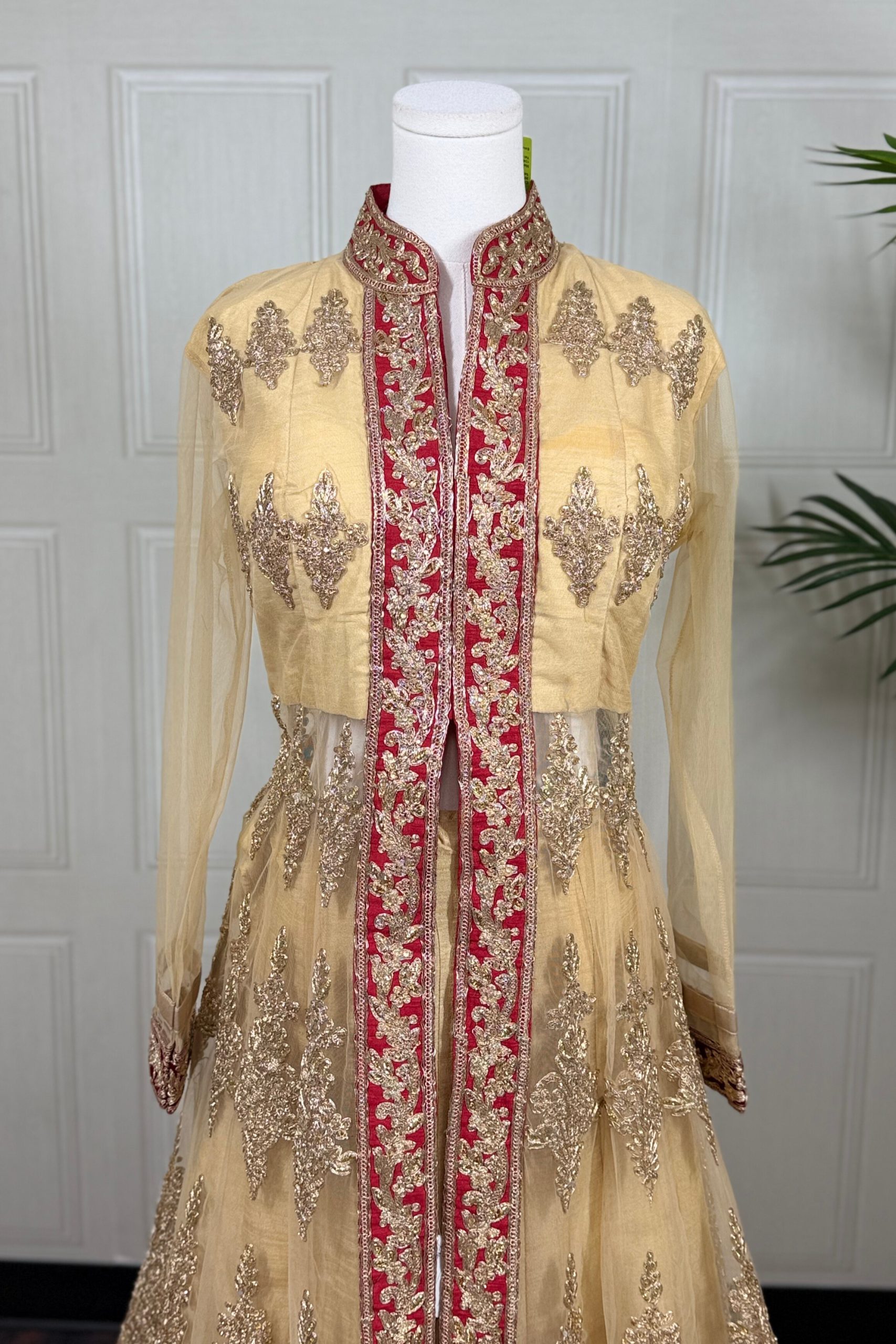 Golden Radiance Zari Lacha - Image 2